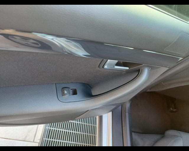 AUDI A4 1.9 TDI/130 CV CAT AVANT - foto 14