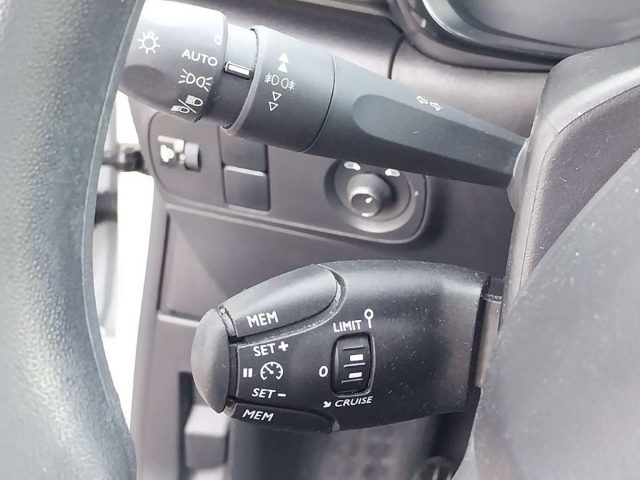CITROEN C3 III 2017 1.2 PURETECH 83CV SHINE - foto 15