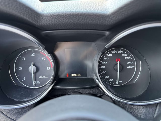 ALFA ROMEO STELVIO 2.2  RWD 180CV AUTO - foto 10
