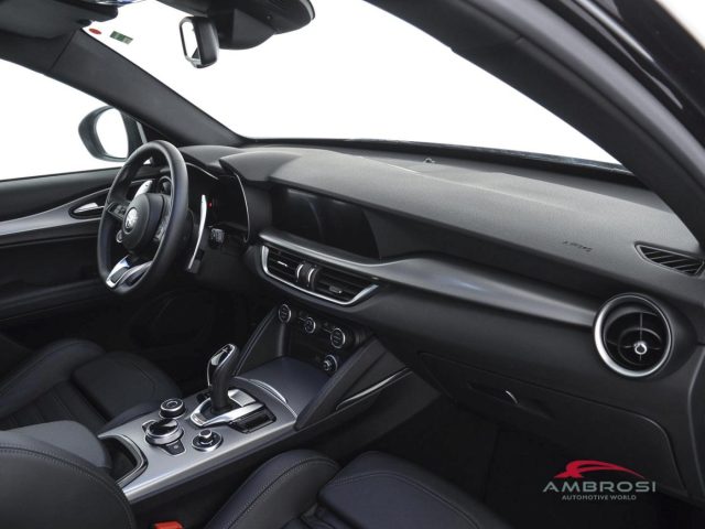 ALFA ROMEO STELVIO 2.2 T VELOCE Q4 210CV AUTO - foto 12