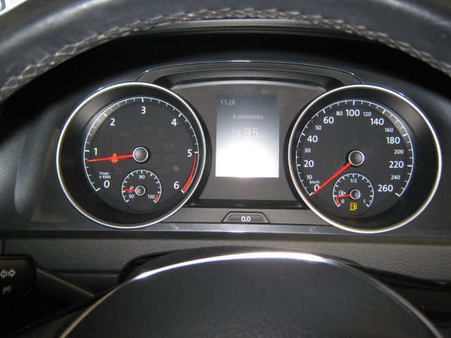VOLKSWAGEN GOLF 1.6 TDI 115 CV 5P. BUSINESS BLUE - foto 16