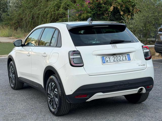 FIAT 600 HYBRID 100 CV DCT MHEV BUSINESS - foto 16