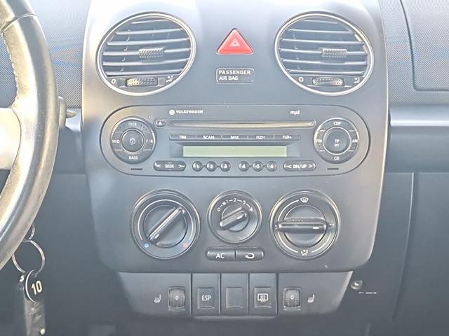 VOLKSWAGEN NEW BEETLE 1.6 - foto 18