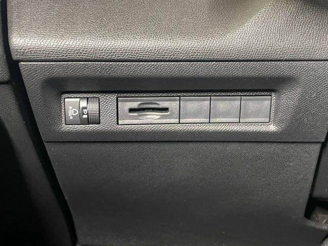 PEUGEOT 308 1.2 130CV ALLURE + KEY LESS + NA - foto 24