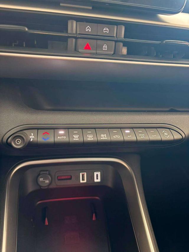 JEEP AVENGER MY2025 1.2 100CV SUMMIT + NAVI + - foto 21