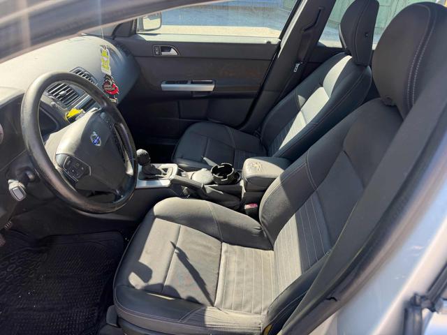 VOLVO V50 2.0 D CAT SUMMUM SENZA NESSUN LA - foto 9