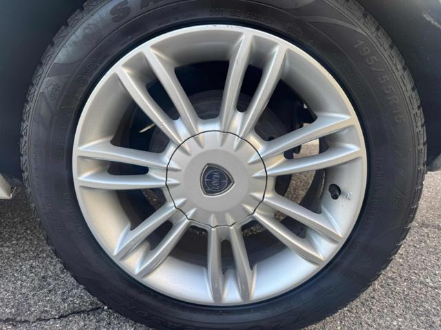 LANCIA YPSILON 1.2 ARGENTO - foto 12