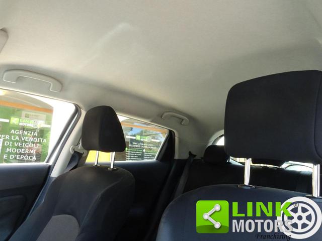 NISSAN JUKE 1.6 117 CV - foto 13