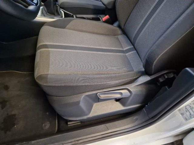 VOLKSWAGEN T-ROC 1.6 TDI SCR STYLE BLUEMOTION TEC - foto 10