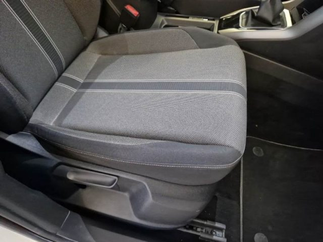 VOLKSWAGEN T-ROC 1.6 TDI SCR STYLE BLUEMOTION TEC - foto 12
