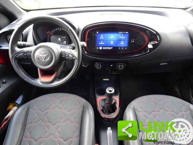 TOYOTA AYGO X LONGE FIRST EDITION - foto 9