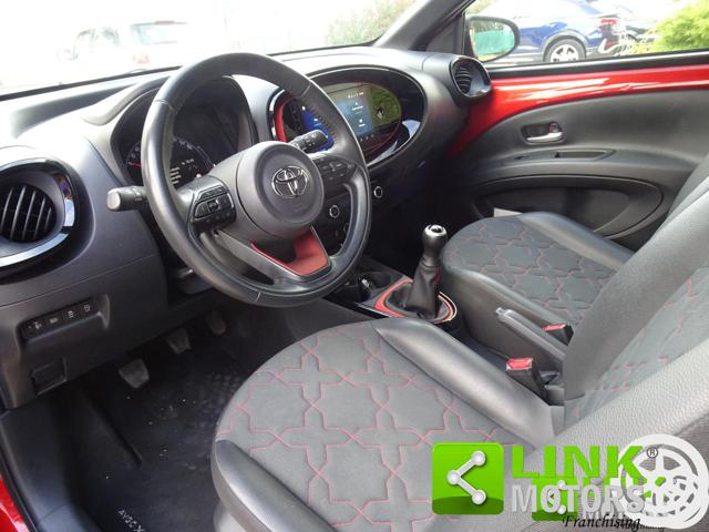TOYOTA AYGO X LONGE FIRST EDITION - foto 25