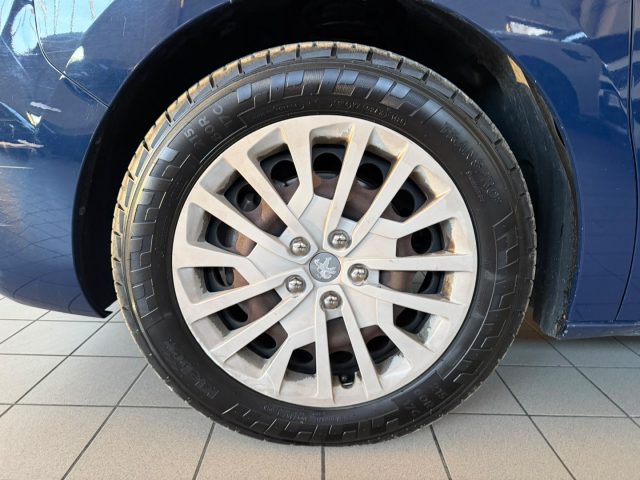 PEUGEOT TRAVELLER BLUEHDI  EAT8 COMPACT //NAVI//BL - foto 8