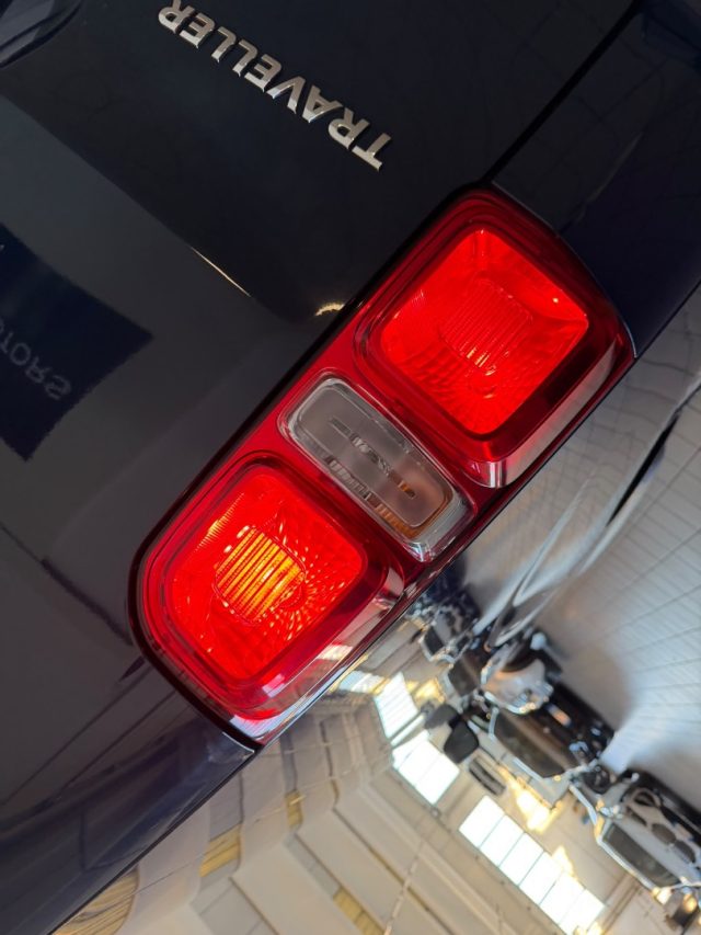 PEUGEOT TRAVELLER BLUEHDI  EAT8 COMPACT //NAVI//BL - foto 18