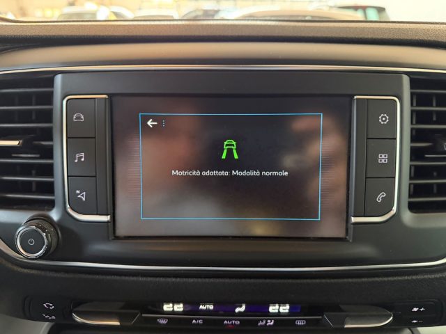 PEUGEOT TRAVELLER BLUEHDI  EAT8 COMPACT //NAVI//BL - foto 32