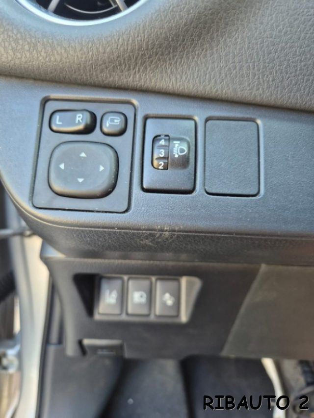TOYOTA YARIS 1.5 HYBRID 5 PORTE STYLE - foto 27