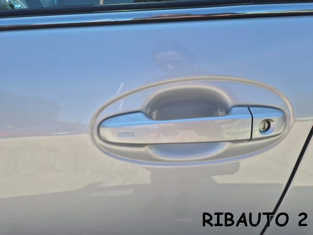TOYOTA YARIS 1.5 HYBRID 5 PORTE STYLE - foto 23