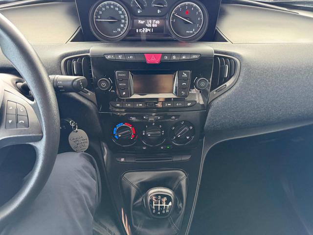 LANCIA YPSILON 1.0 FIREFLY 5 PORTE S&S HYBRID E - foto 9