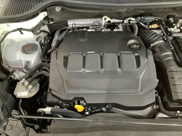SKODA KAROQ 2.0 TDI SCR DSG SPORTLINE - foto 28