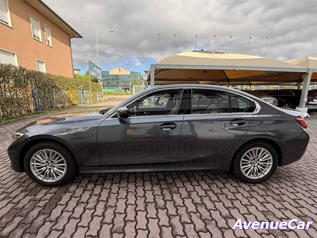 BMW 330 I XDRIVE LUXURY BERLINA CILINDRA - foto 8