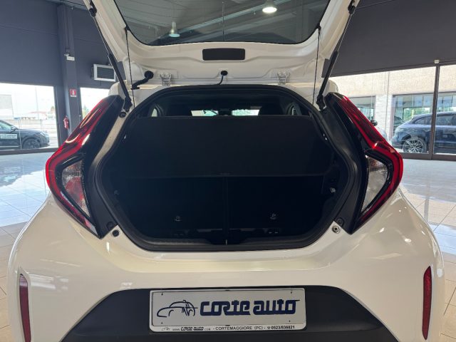 TOYOTA AYGO X 1.0 VVT-I 72 CV 5 PORTE ACTIVE S - foto 26