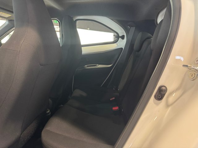 TOYOTA AYGO X 1.0 VVT-I 72 CV 5 PORTE ACTIVE S - foto 12
