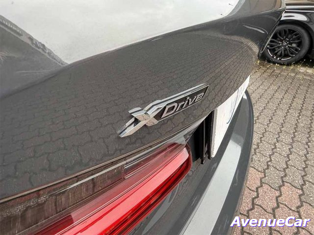 BMW 320 BERLINA MHEV 48V XDRIVE MSPORT M - foto 9