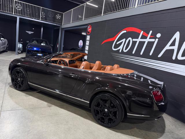 BENTLEY CONTINENTAL GTC V12 UFFICIALE ITALIANA IN SE - foto 4