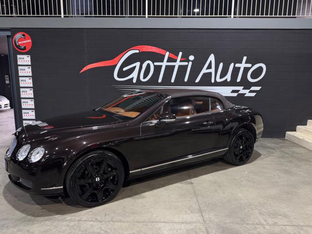 BENTLEY CONTINENTAL GTC V12 UFFICIALE ITALIANA IN SE - foto 13