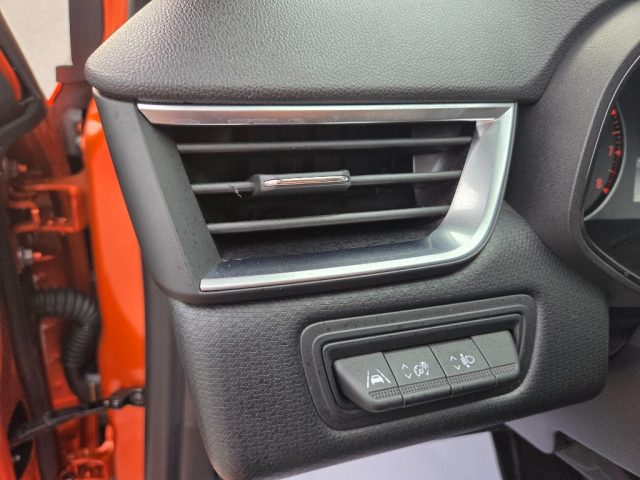 RENAULT CLIO TCE 90 CV 5 PORTE EQUILIBRE - foto 12