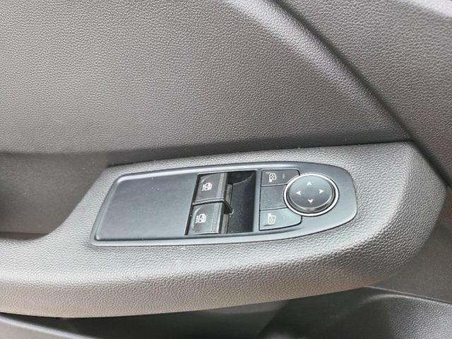 RENAULT CLIO TCE 90 CV 5 PORTE EQUILIBRE - foto 13