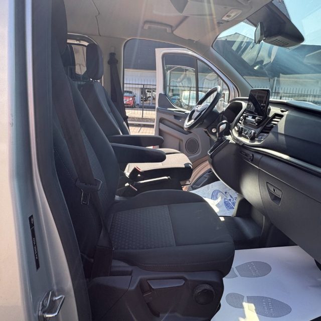FORD TRANSIT CUSTOM 320 2.0 TDCI 130 AUTOM. PL COMBI - foto 20