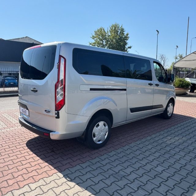 FORD TRANSIT CUSTOM 320 2.0 TDCI 130 AUTOM. PL COMBI - foto 8