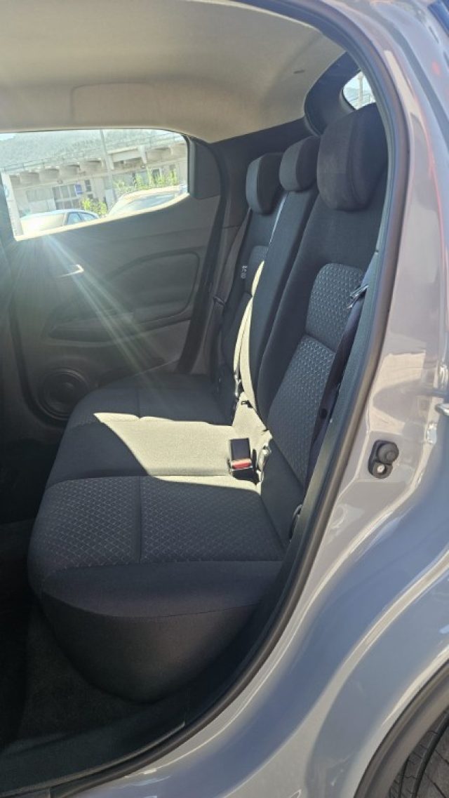 NISSAN JUKE 1.6 HEV ACENTA - foto 12