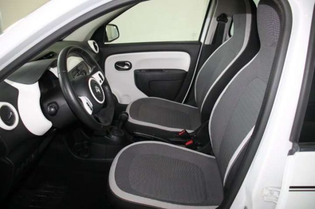 RENAULT TWINGO INTENS C. AUTOM.  EDC - foto 7