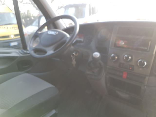 IVECO DAILY FURGONE IN ALLUMINIO - foto 6