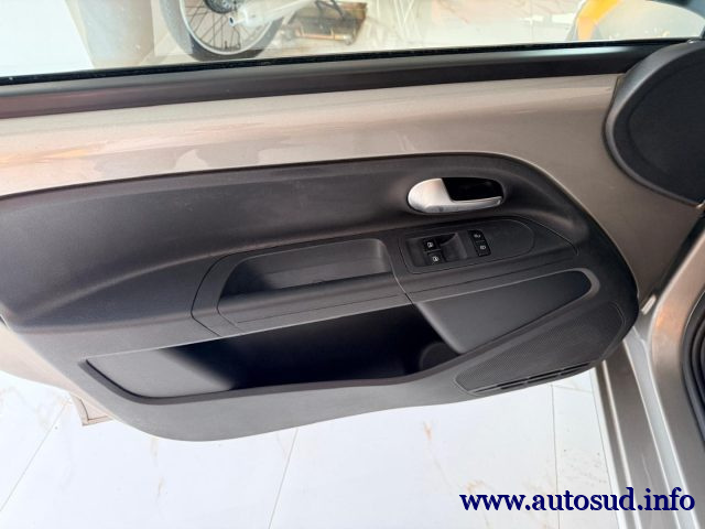 VOLKSWAGEN UP! 1.0 5P. EVO MOVE UP! BLUEMOTION  - foto 8