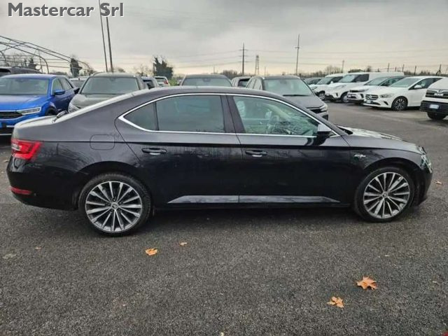 SKODA SUPERB SUPERB 2.0 TDI LAURIN & KLEMENT  - foto 7