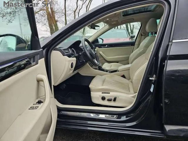 SKODA SUPERB SUPERB 2.0 TDI LAURIN & KLEMENT  - foto 10