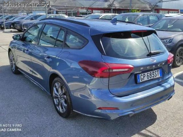FORD FOCUS FOCUS 2022 SW 1.0 ECOBOOST H ST- - foto 4
