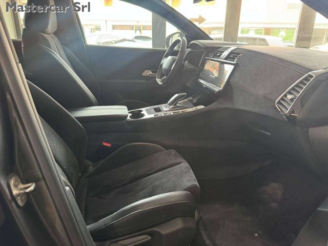 DS AUTOMOBILES DS 7 1.5 BLUEHDI PERFORMANCE LINE 130 - foto 12