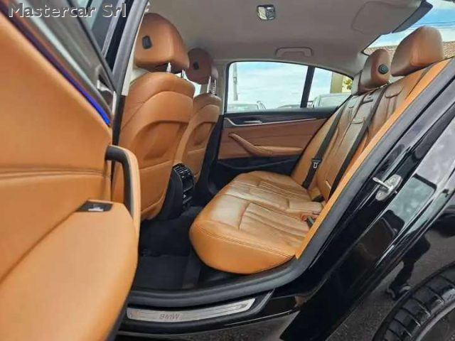 BMW 520 SERIE 5 G30 2020 BERLINA 520D MH - foto 13