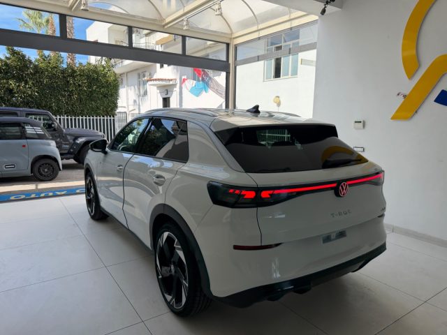 VOLKSWAGEN T-ROC 1.5 ETSI ACT 150 CV DSG R-LINE D - foto 21