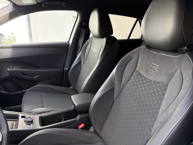 VOLKSWAGEN T-ROC 1.5 ETSI ACT 150 CV DSG R-LINE D - foto 27
