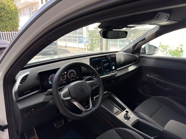 VOLKSWAGEN T-ROC 1.5 ETSI ACT 150 CV DSG R-LINE D - foto 48