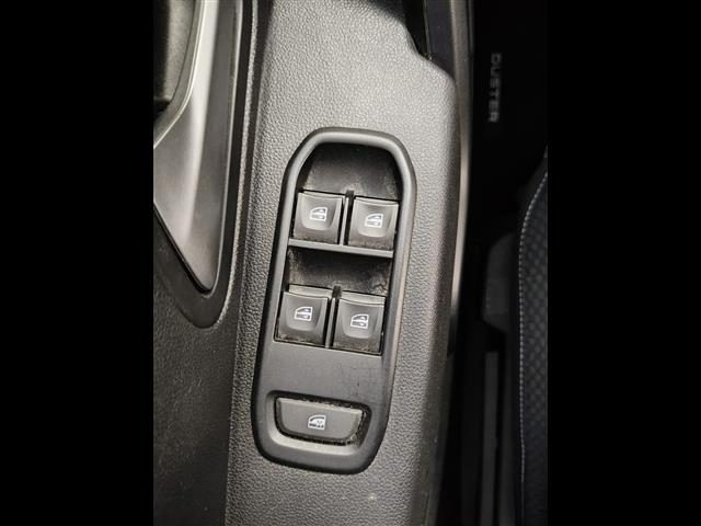 DACIA DUSTER 1.0 TCE EXPRESSION GPL 4X2 100CV - foto 6