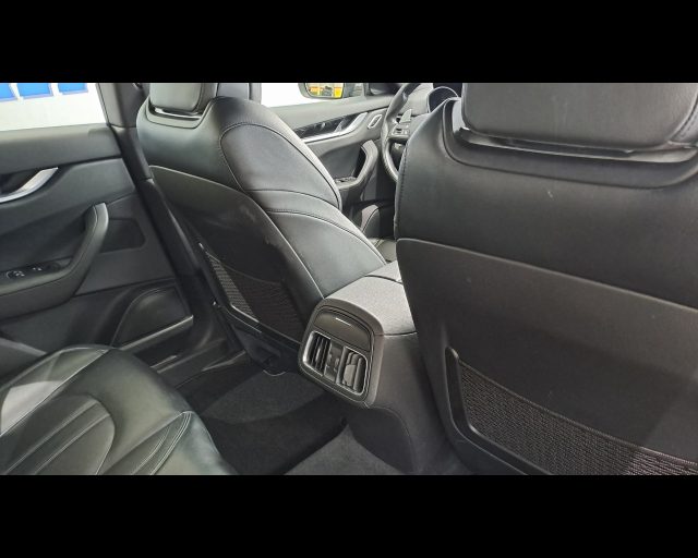 MASERATI LEVANTE 3.0 V6 GRANSPORT 275CV AUTO - foto 27