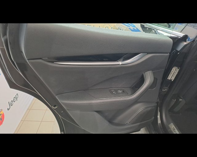 MASERATI LEVANTE 3.0 V6 GRANSPORT 275CV AUTO - foto 29