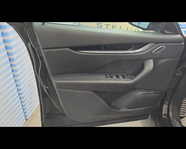MASERATI LEVANTE 3.0 V6 GRANSPORT 275CV AUTO - foto 32