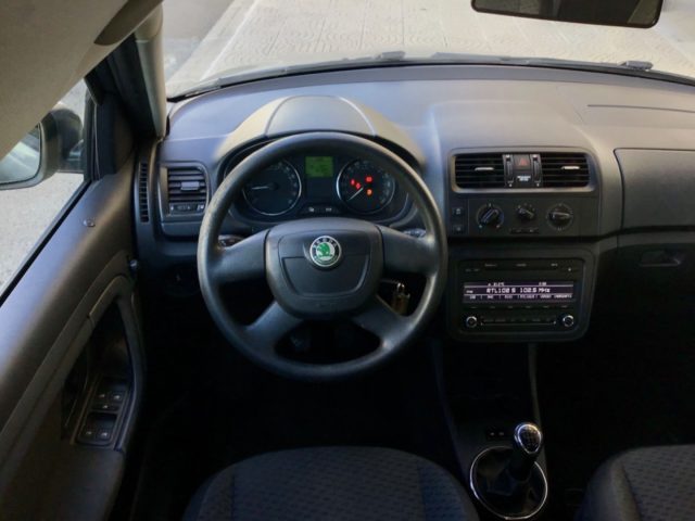 SKODA ROOMSTER 1.6 TDI 90CV CON GANCIO TRAINO - foto 13